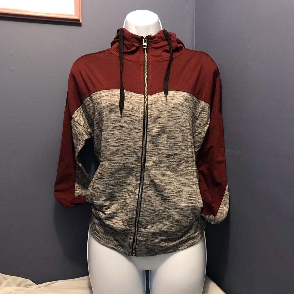 Aeropostal Live Love Dream Zipper Sweater
